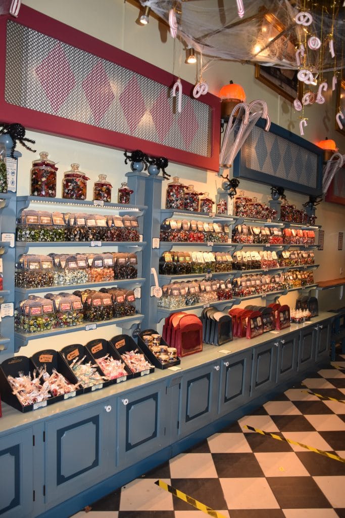 Bolchekogeriet Candy Shop at Tivoli in Copenhagen, Denmark (My New Danish Life)