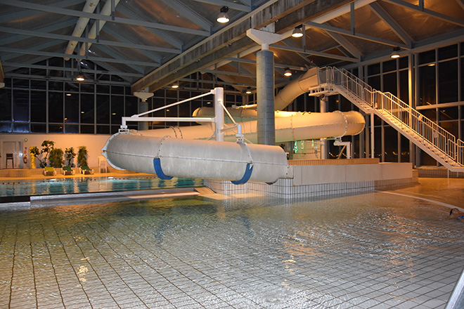 Indoor swimming pool and slide at Landal Søhøjlandet in Denmark (My New Danish Life)