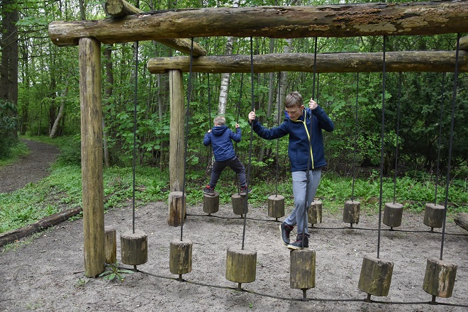Junglestien obstacle course at the Geografisk Have in Kolding, Denmark